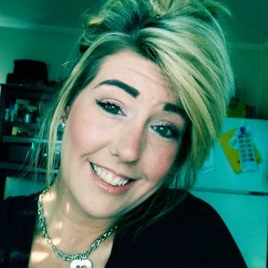 Meet your Posher, Dani